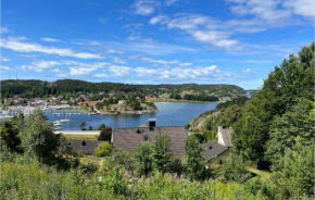 Lovely Apartment In Henån With Wifi Henån